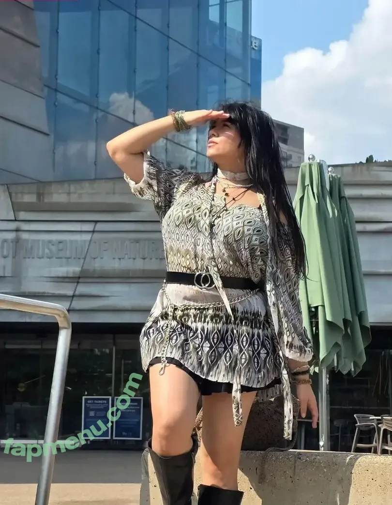 Youniklunatik nude photo #0275 (Youniklunatik)