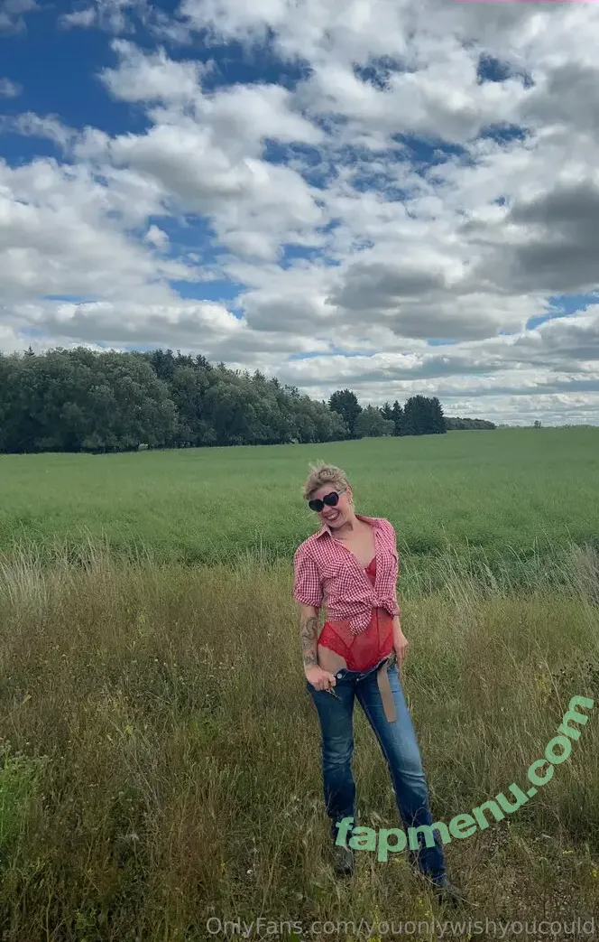 youonlywishyoucould nude photo #0049 (charlotte_aria_youonlywish)