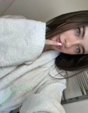 your_babybelle / your.baby.bella nude photo #0010