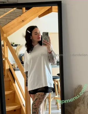 your.dandelion / yourdandelia nude photo #0039