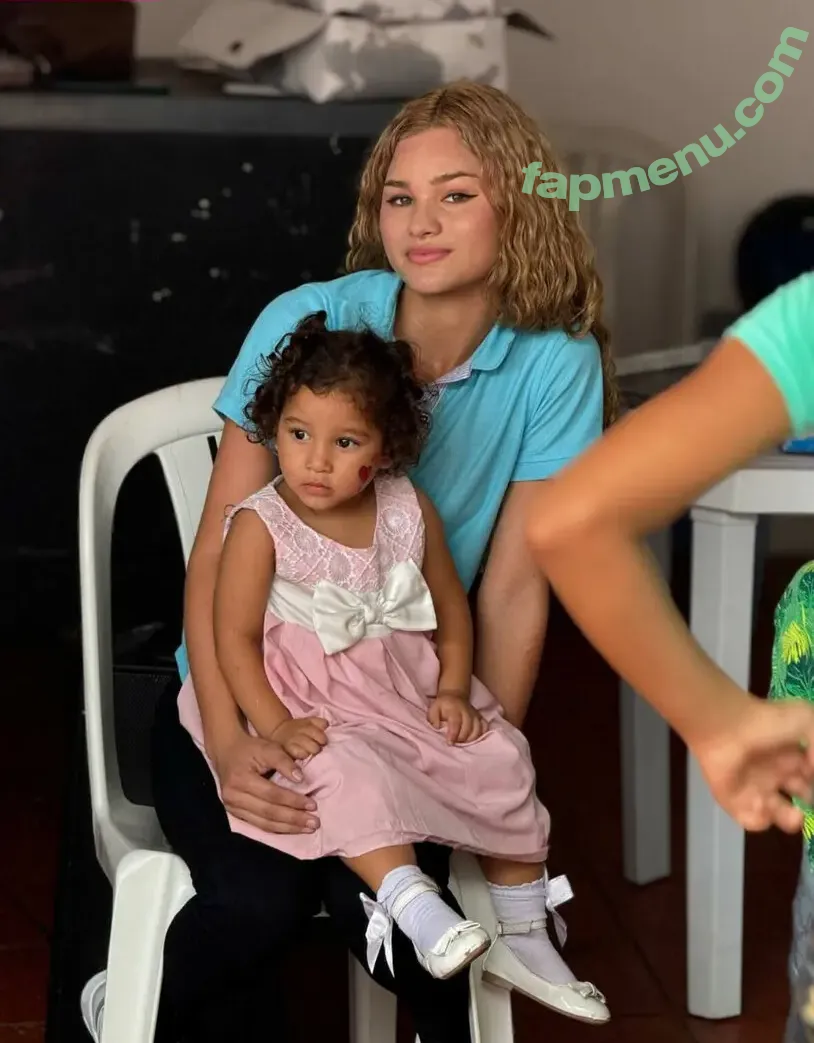 Your_Dolls nude photo #0103 (Biancaaa07 / Loving_Ladies / hotshy_couples / yourbaeabs)