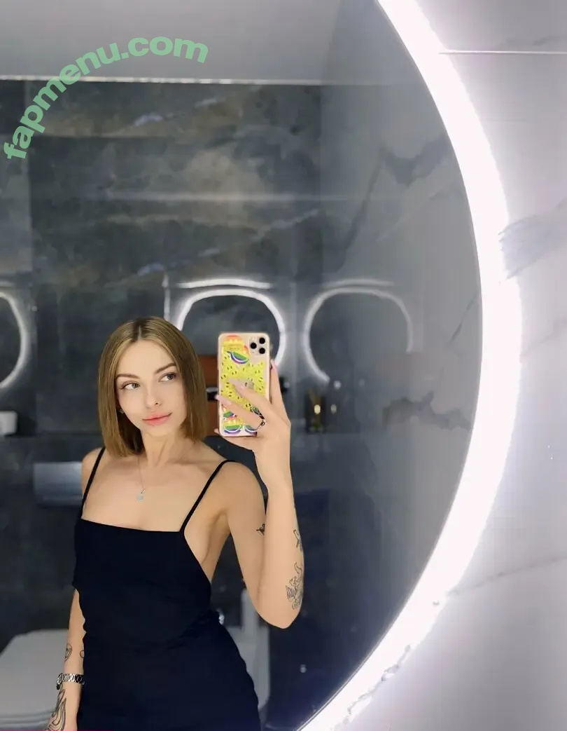 your_lilia nude photo #0011 (your_lili)