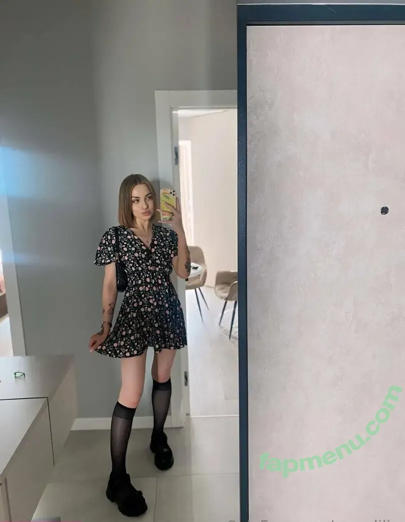 your_lilia nude photo #0012 (your_lili)