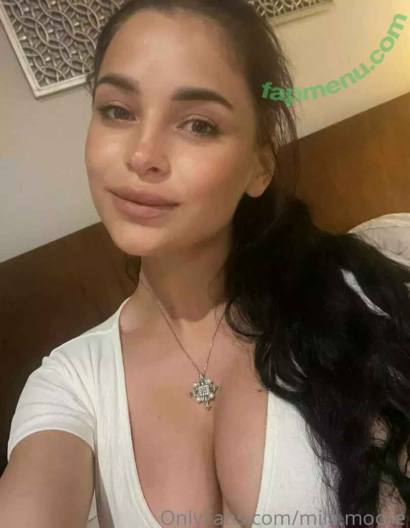 your_milamoore nude photo #0053 (your_milamoore)