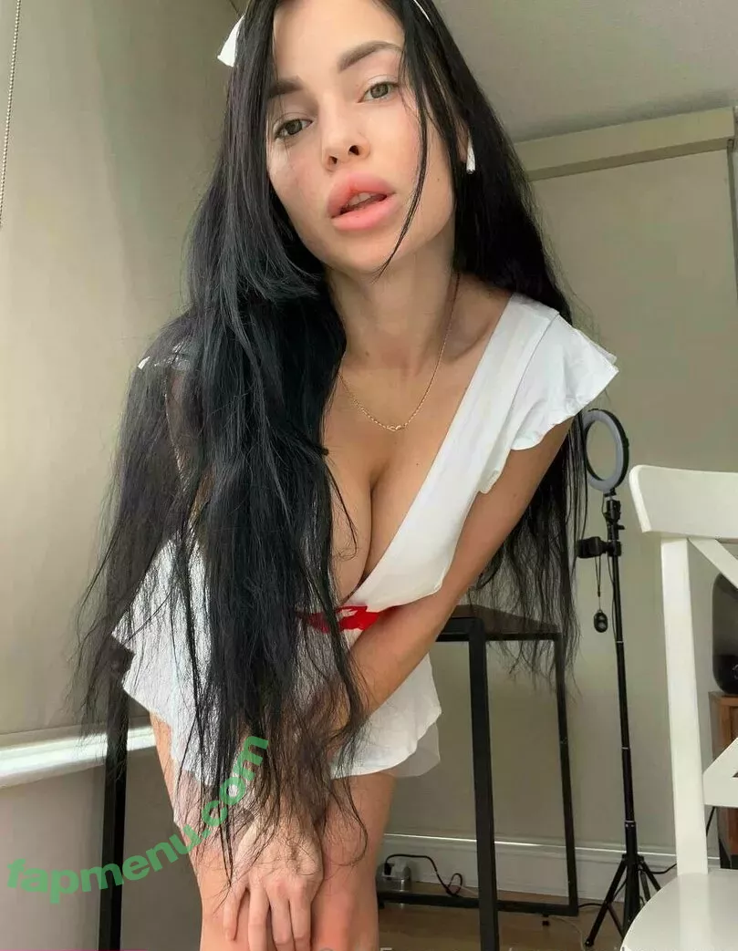 your_milamoore nude photo #0191 (your_milamoore)