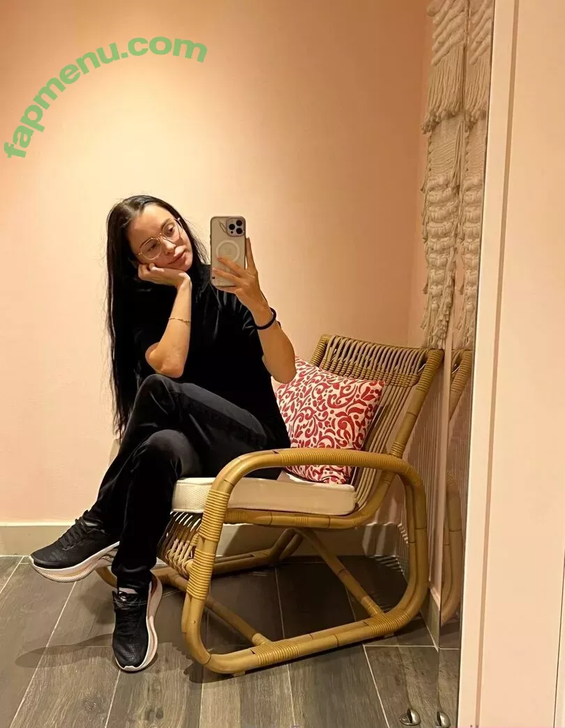 your_milamoore nude photo #0484 (your_milamoore)