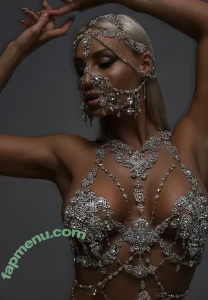  nude photo #0007