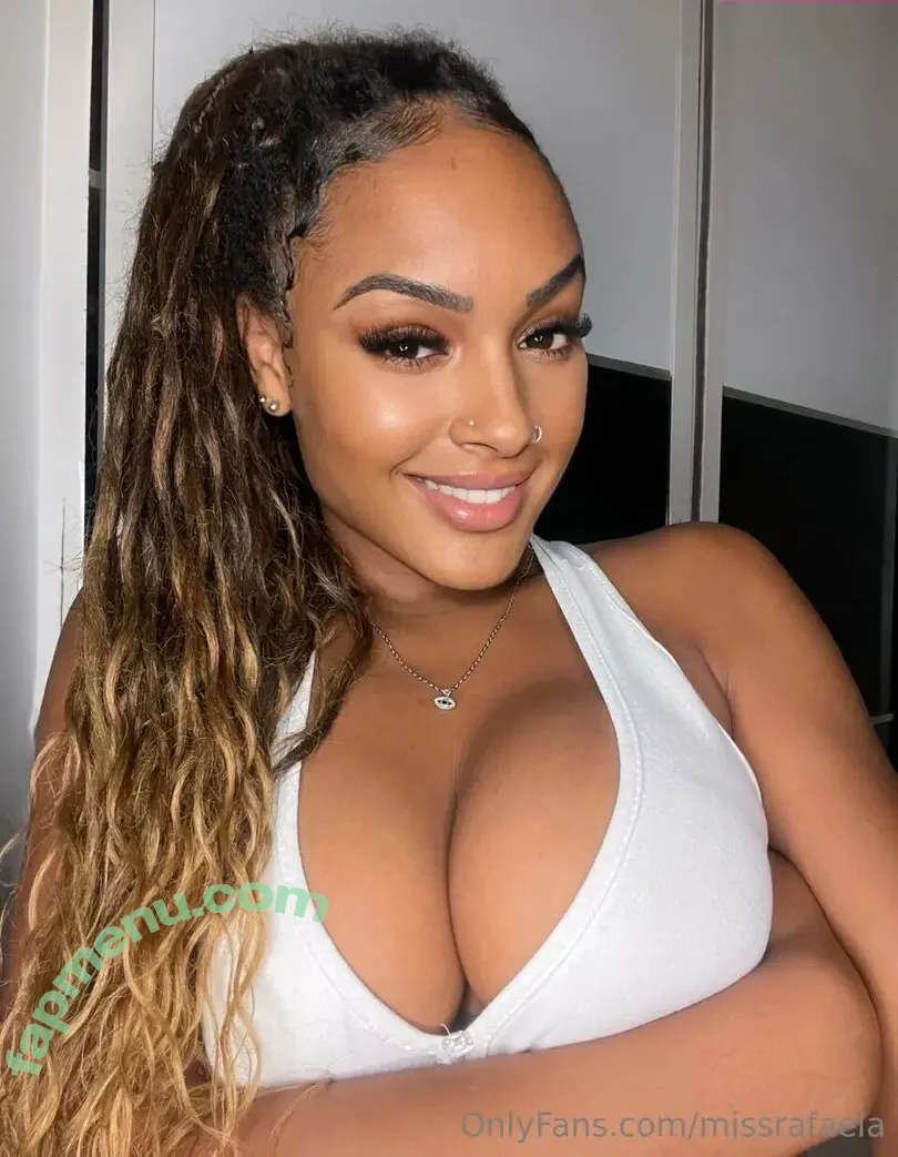 Your Rafa nude photo #0013 (missrafaela / yorafarafa)