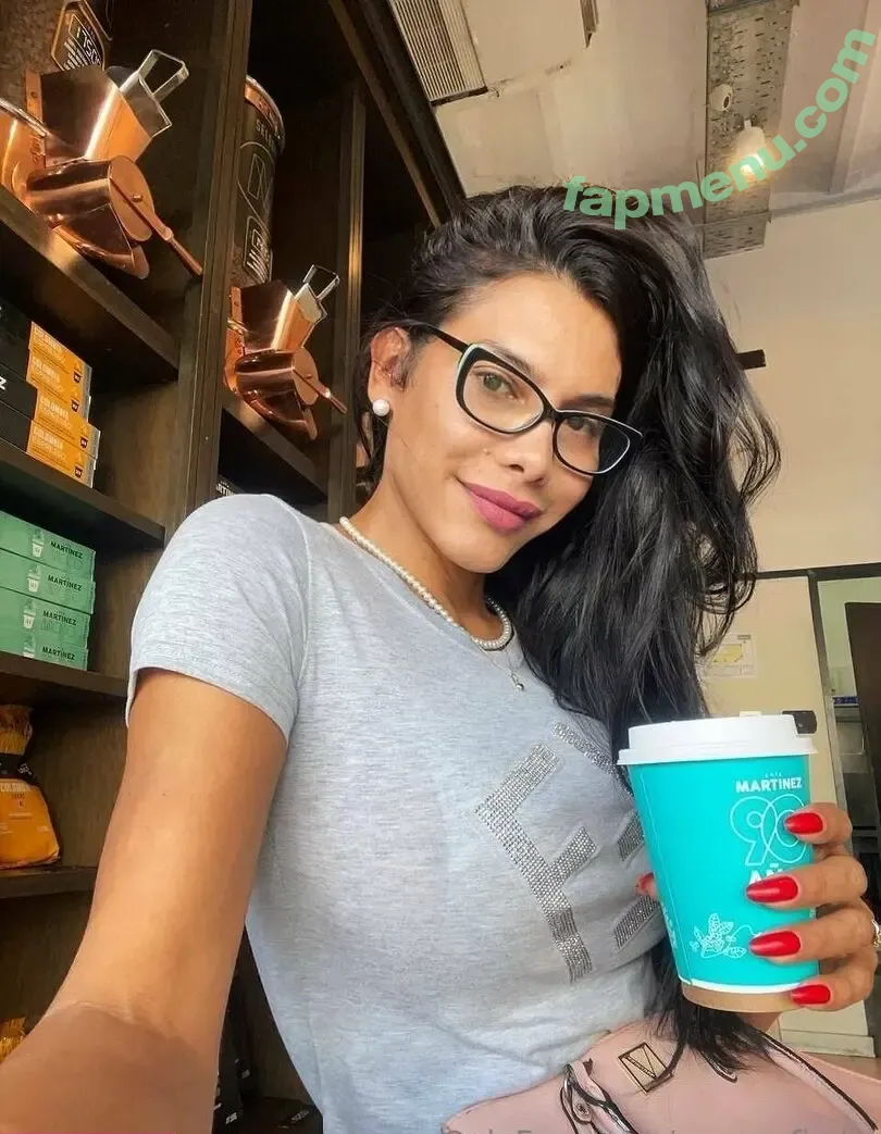your.sofia.ts nude photo #0065 (y0urs0fia)