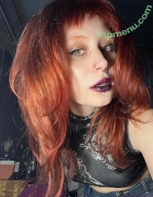  nude photo #0004