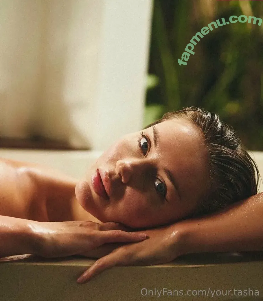 YOUR TASHA nude photo #0184 (tashaghouri / your.tasha)