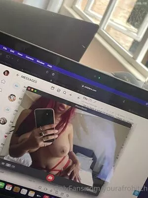 YourAfroBitch / Meleessa nude photo #0409