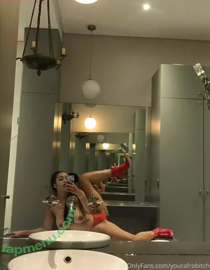 YourAfroBitch nude photo #0135 (Meleessa / melissabarreram / thatafrobitch)