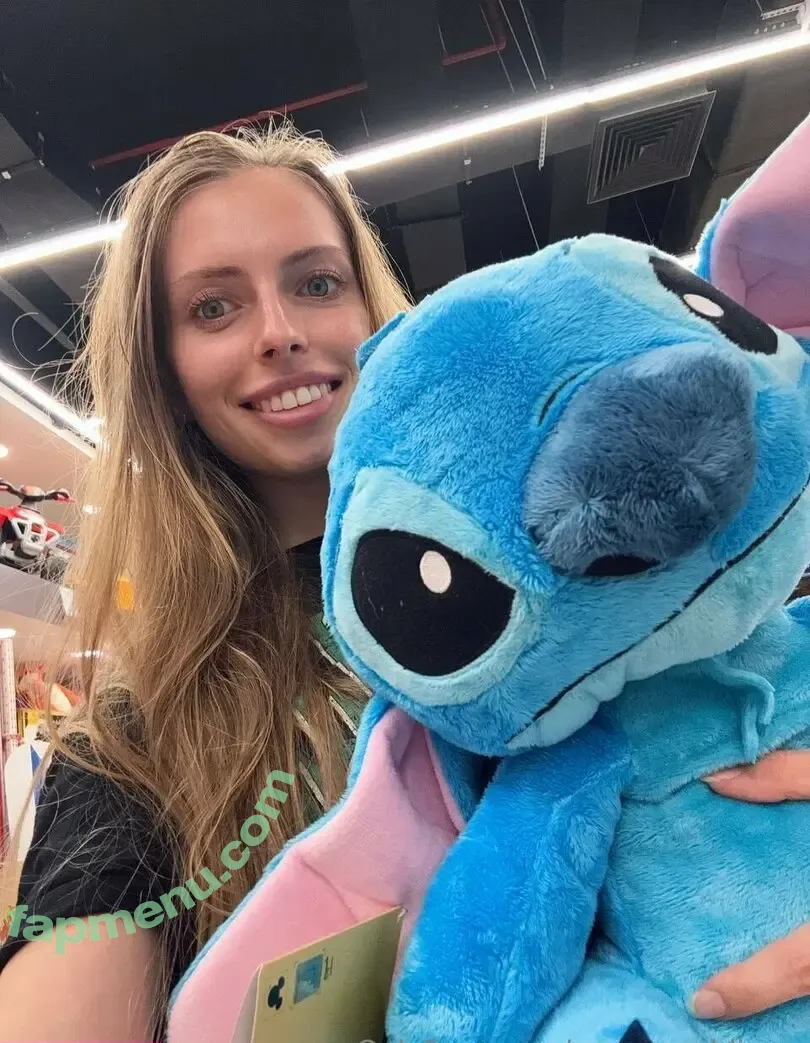 yourangeldiana nude photo #0045 (yourangeldiana)