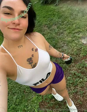 yourashlenexoxo / yourashlene nude photo #0009