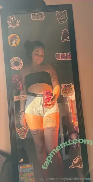 yourashlenexoxo / yourashlene nude photo #0016