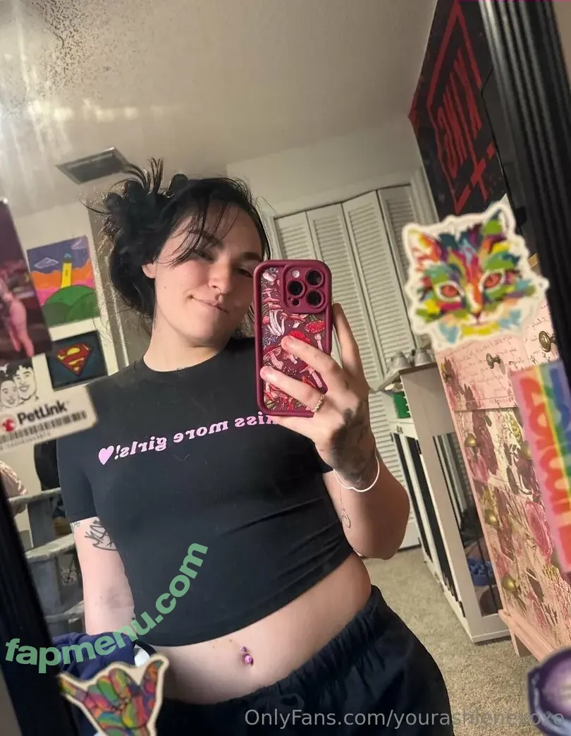 yourashlenexoxo nude photo #0011 (yourashlene)