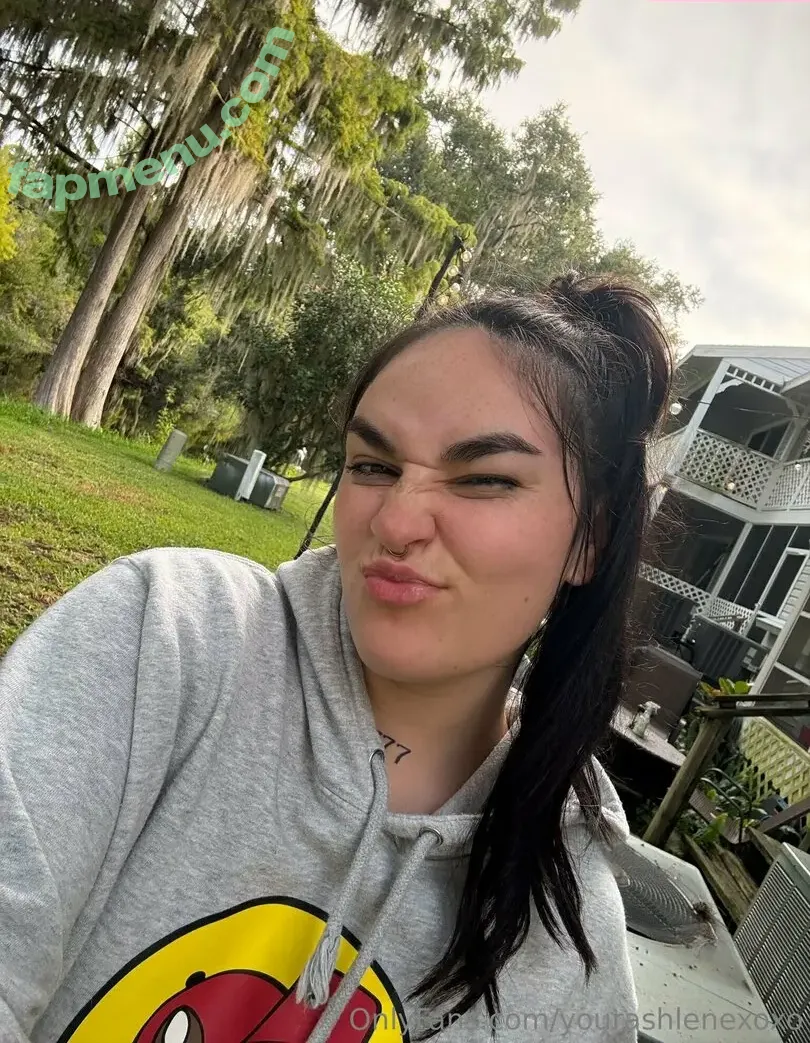 yourashlenexoxo nude photo #0022 (yourashlene)