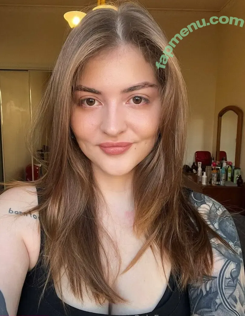 youraysel nude photo #0015 (yourstrulyday_)