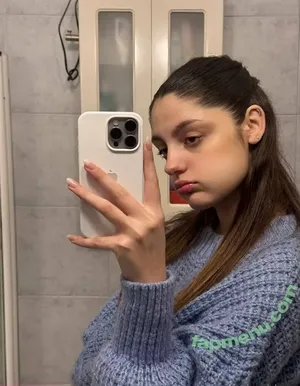  nude photo #0007