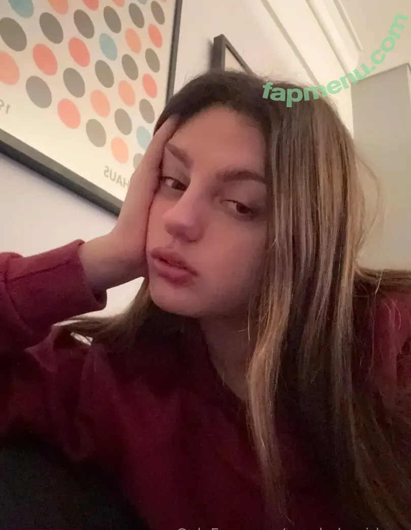 yourbabygirlzoe nude photo #0009 (yourbabygirlzoe)