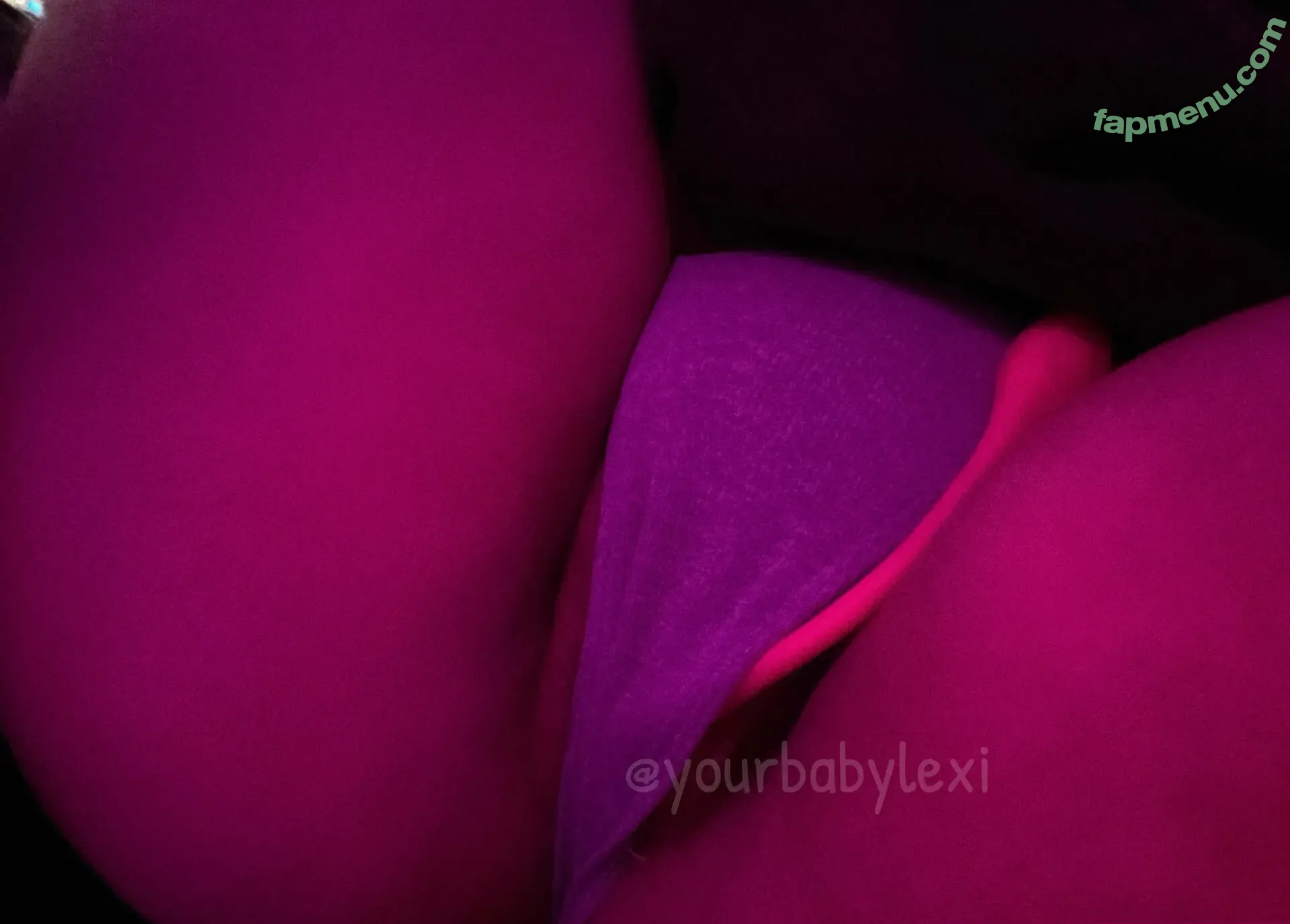 yourbabylexi nude photo #0007 (ohhbabyitslexi)