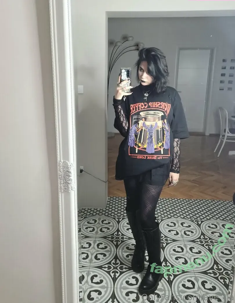 yourbabyvillian nude photo #0300 (Babyvillian / babyvillain / yourbabyvillain)