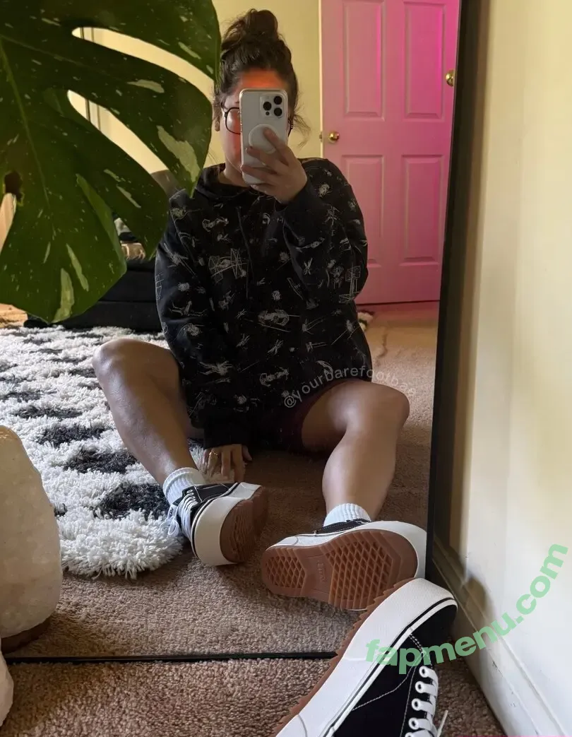 yourbarefootbae nude photo #0042 (yourbarefootbae)