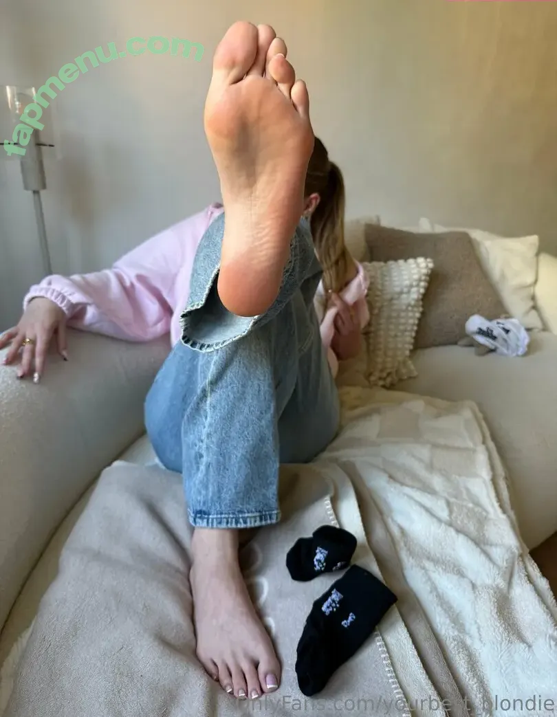 yourbest_blondie nude photo #0004 (yourbest_blondie)