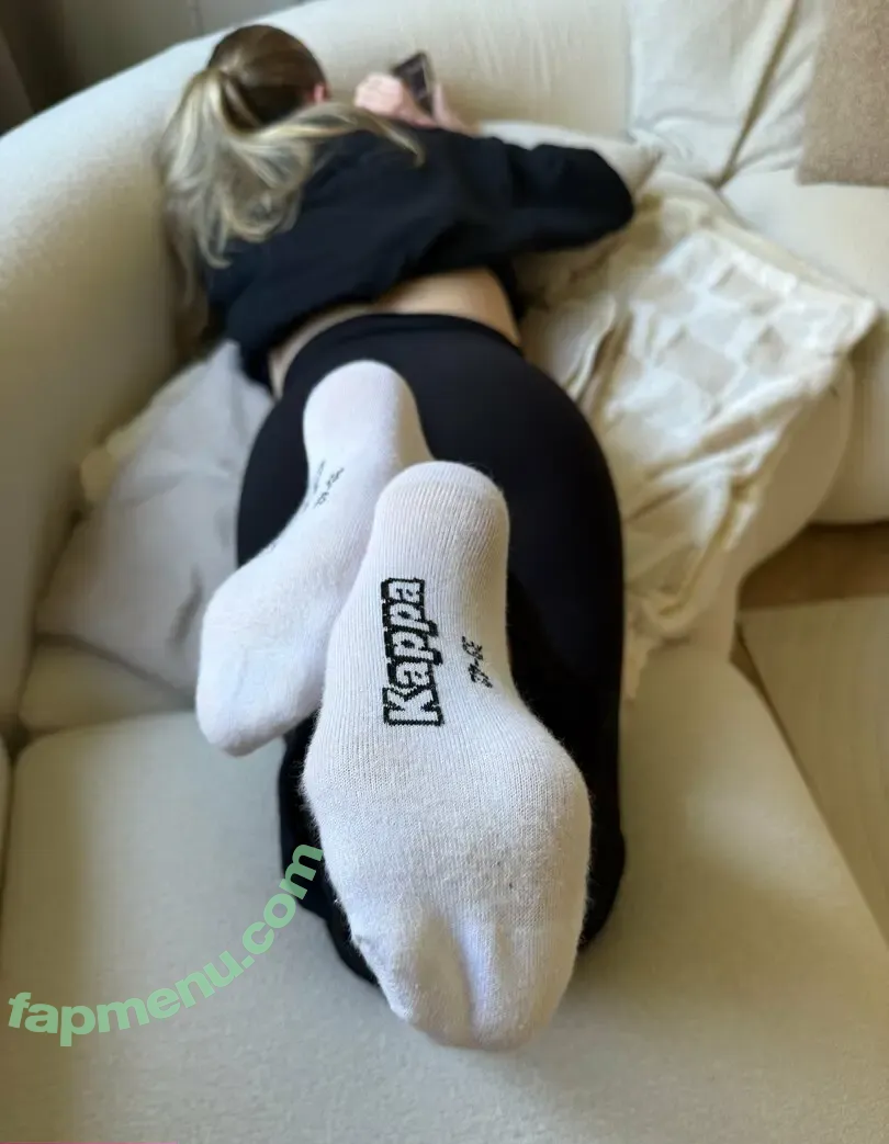 yourbest_blondie nude photo #0010 (yourbest_blondie)