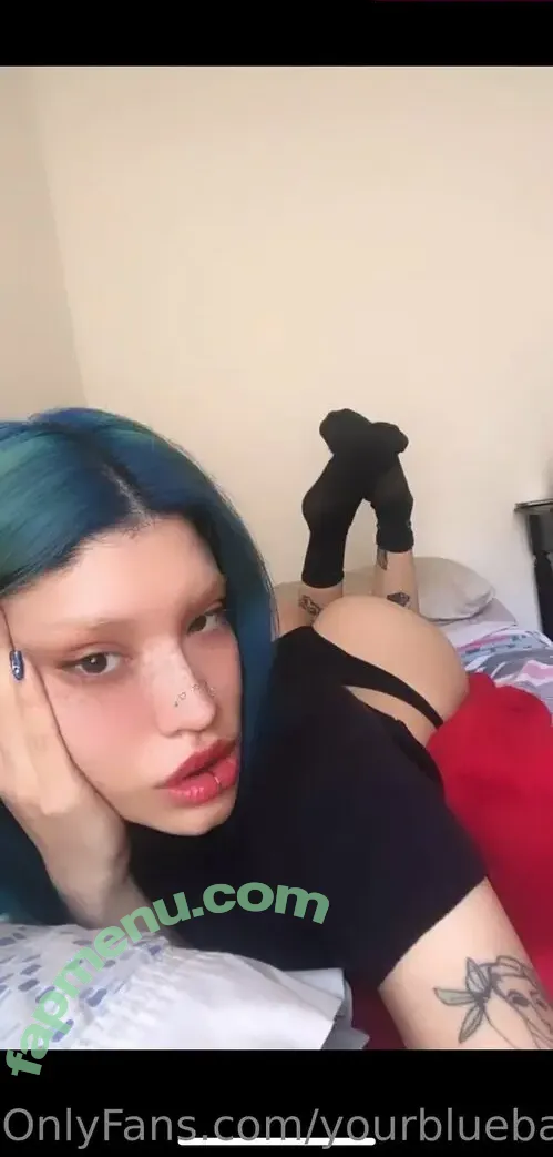 yourbluebaby nude photo #0002 (oliinicole)