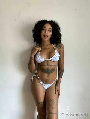 yourcleopathra / babecleoo / realkleopathraa nude photo #0231