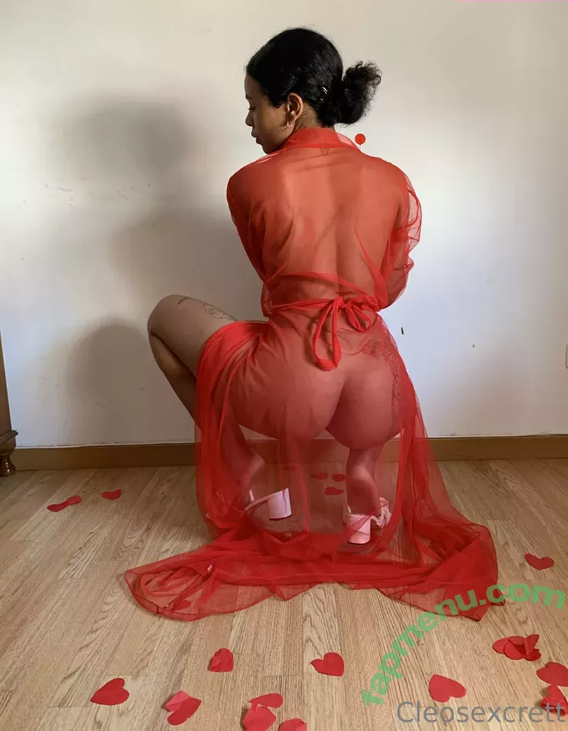 yourcleopathra nude photo #0079 (babecleoo / realkleopathraa)