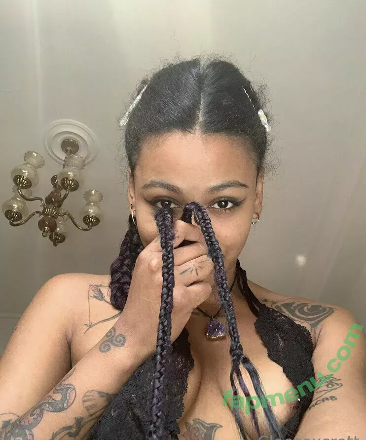 yourcleopathra nude photo #0178 (babecleoo / realkleopathraa)