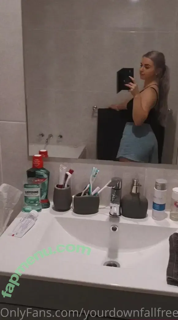 yourdownfallfreexx nude photo #0010 (yourdownfallfreexx)