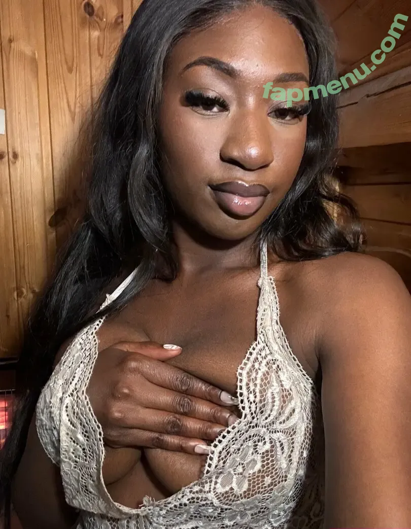 yourebonybae nude photo #0030 (yourebonybae)