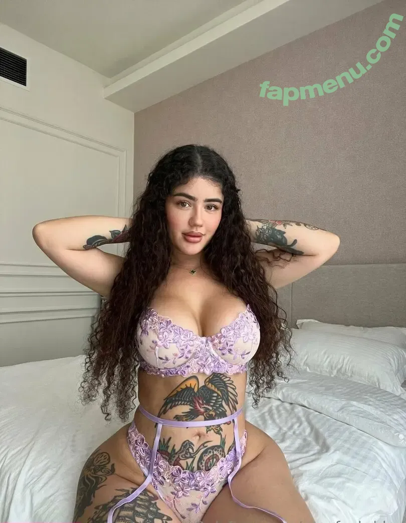 yourfavbrbby nude photo #0081 (yourfavbby)