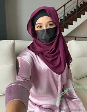 yourgfaliyah / yofavvniyaa nude photo #0081