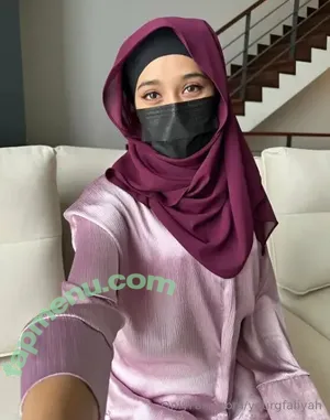 yourgfaliyah / yofavvniyaa nude photo #0090