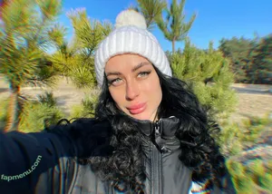 yourgirlannaa / yourgirlanna nude photo #0037