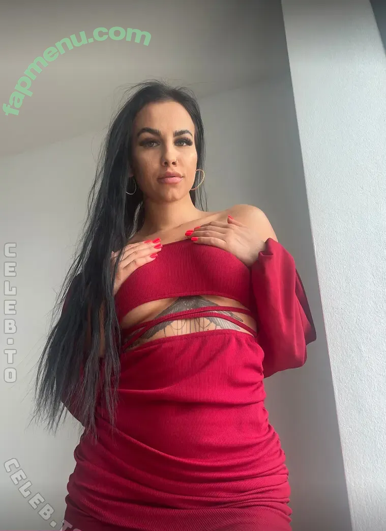 yourgirljulsi nude photo #0028 (juicy.julsie / your_girl_julsi)