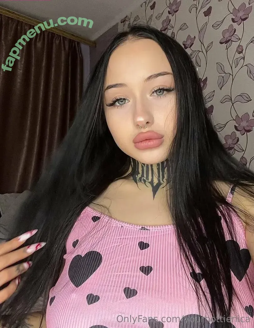 yourhottienica nude photo #0008 (yourhottienica)