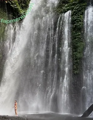 YouRina / you.rinka nude photo #0598