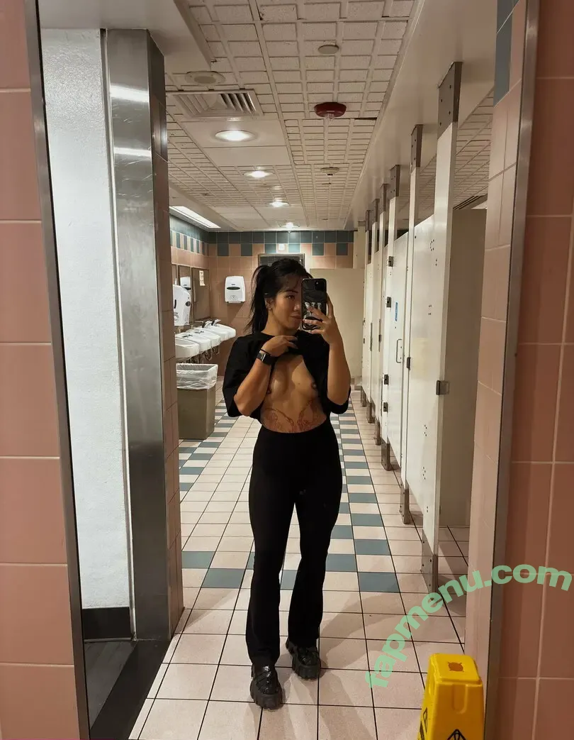 yourladyrain nude photo #0037 (your.lady.rain)