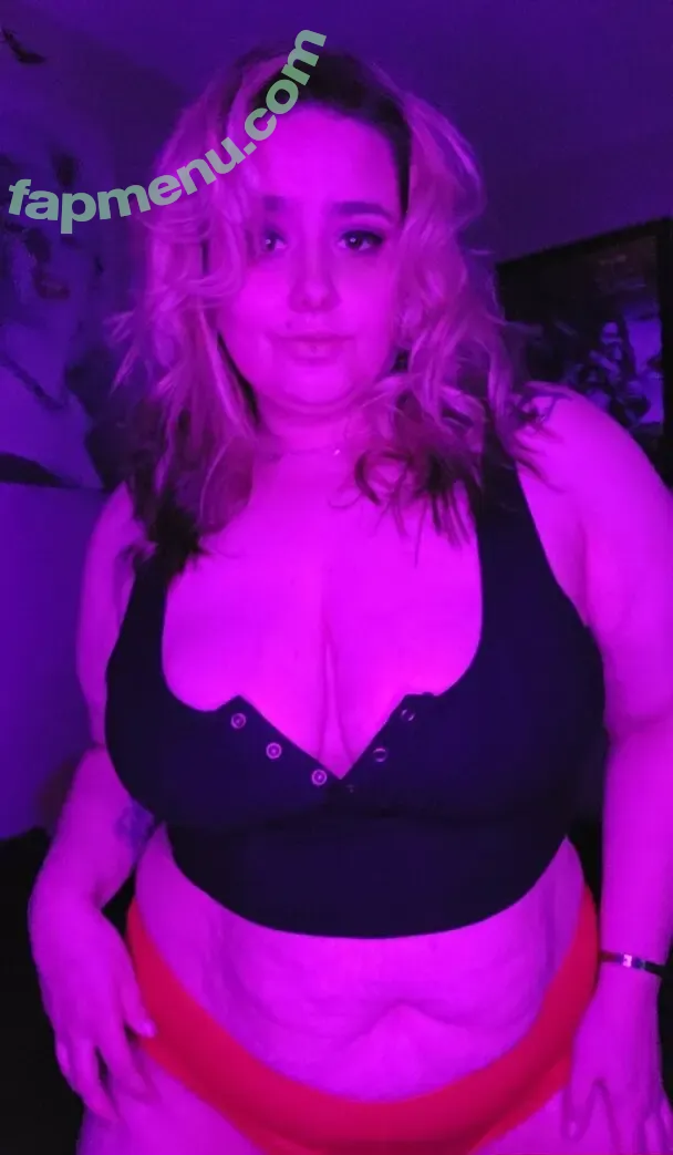 yourlildeviant nude photo #0008 (yourlildeviant)