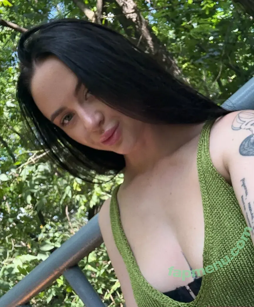 yourlily69 nude photo #0042 (yourlily69)