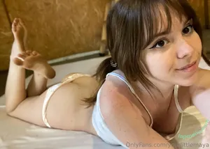 YourLittleMaya nude photo #0247