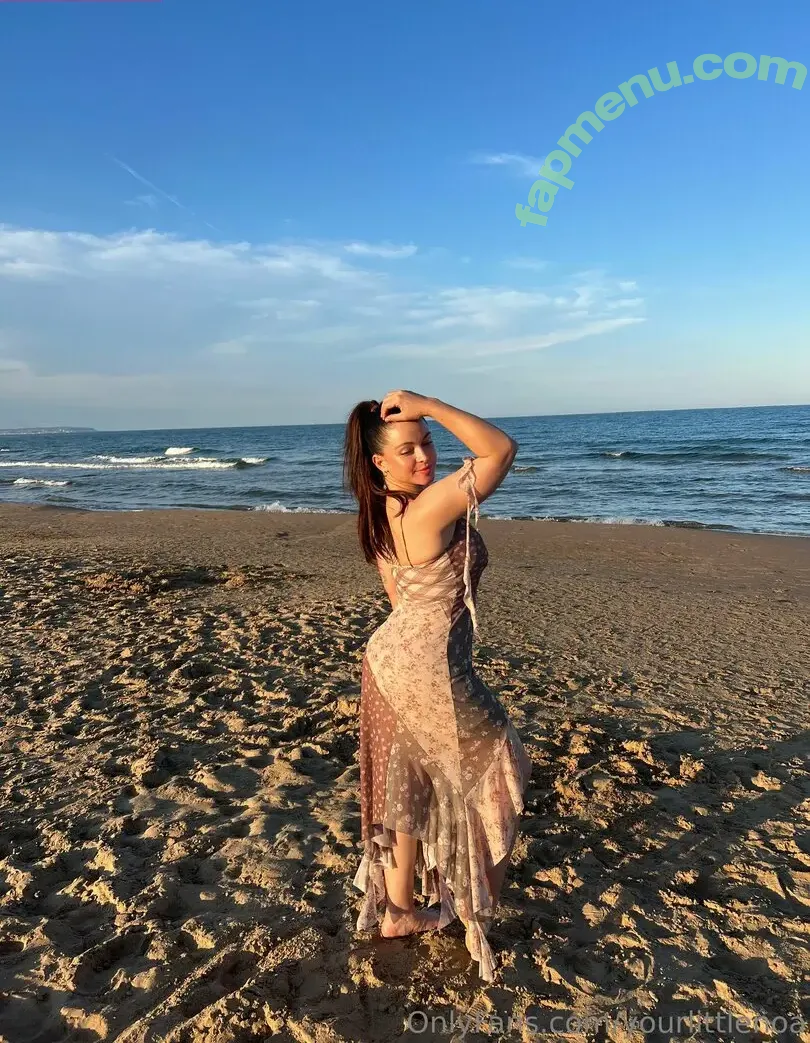yourlittlenoa nude photo #0206 (thelittlelunaa)