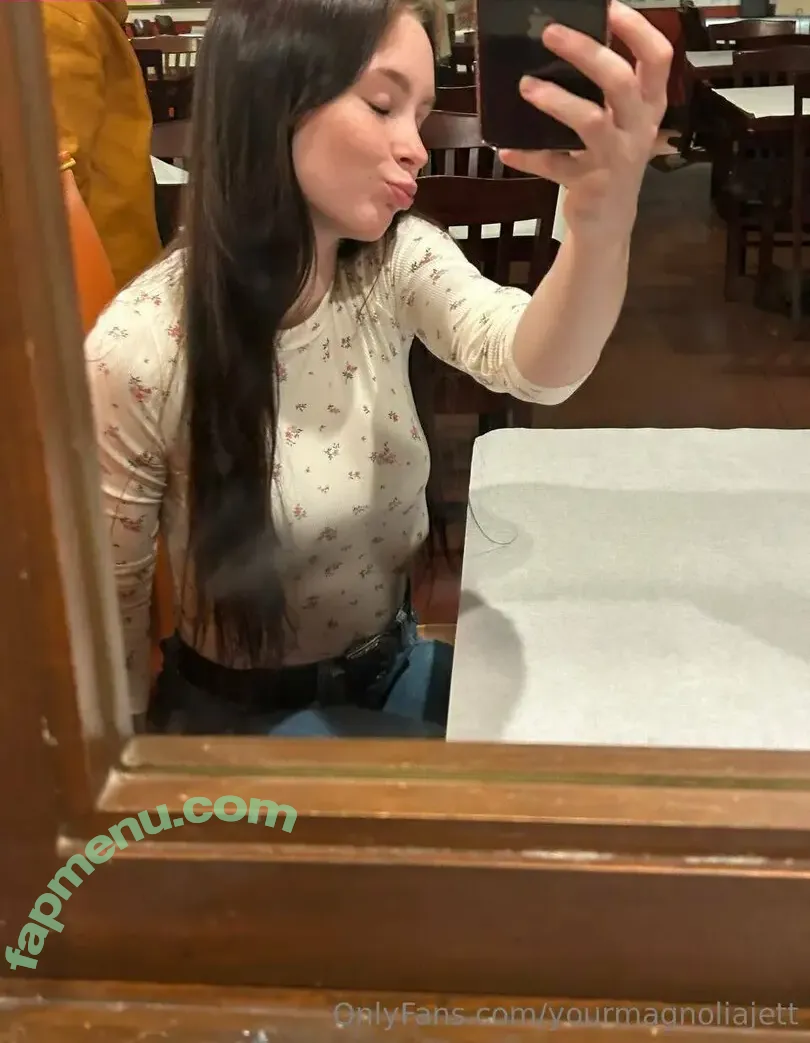 yourmagnoliajett nude photo #0004 (yourmagnoliajett)