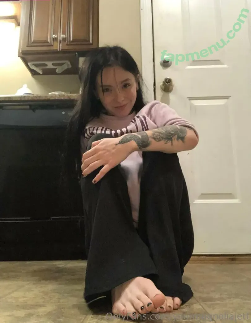 yourmagnoliajett nude photo #0077 (yourmagnoliajett)